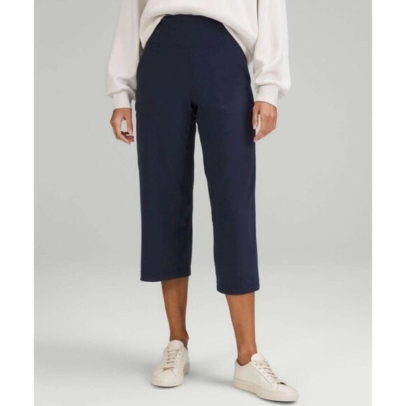 Lululemon Align Wide Leg Crop Pant 4 True Navy Nulu High Waisted Athlesiure Yoga - Picture 1 of 9